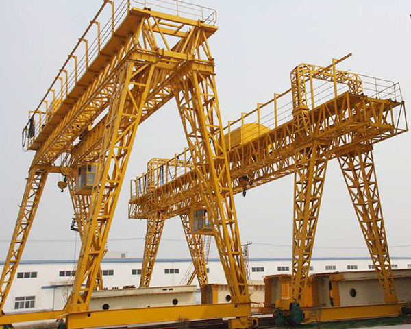 double-girder-gantry-crane-supplier from China-Huadacrane