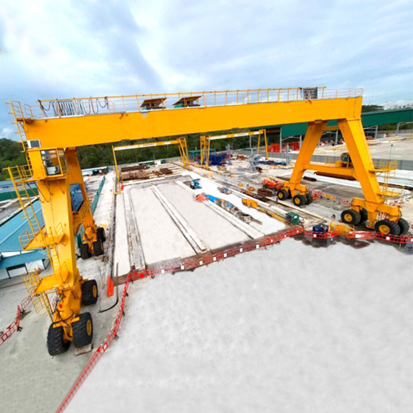 high quality 160ton rubber tire crane manufacturer-huada crane