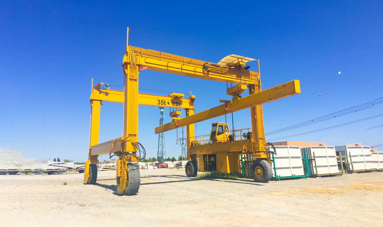 reliable-rtg-crane--price-lifting-solution-Huada