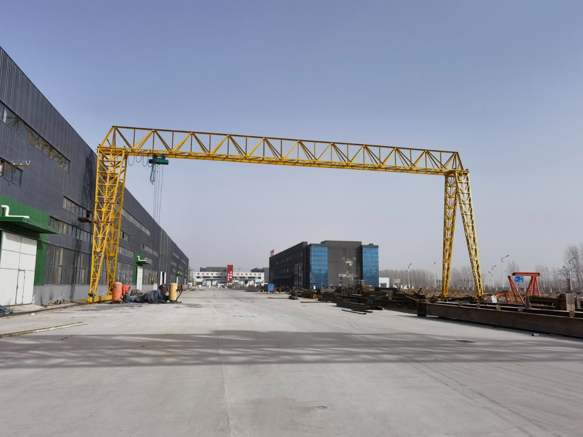 single girder gantry crane factory price for lifting-huadacrane