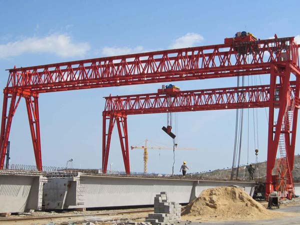 /truss-type-gantry-crane-design-huada-lifting-solution